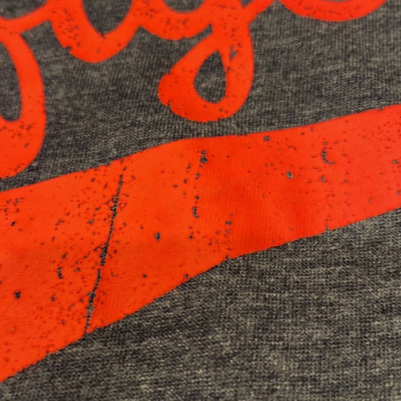 New with tag NWT size small Tommy Hilfiger T-shirt size small - Picture 3 of 12